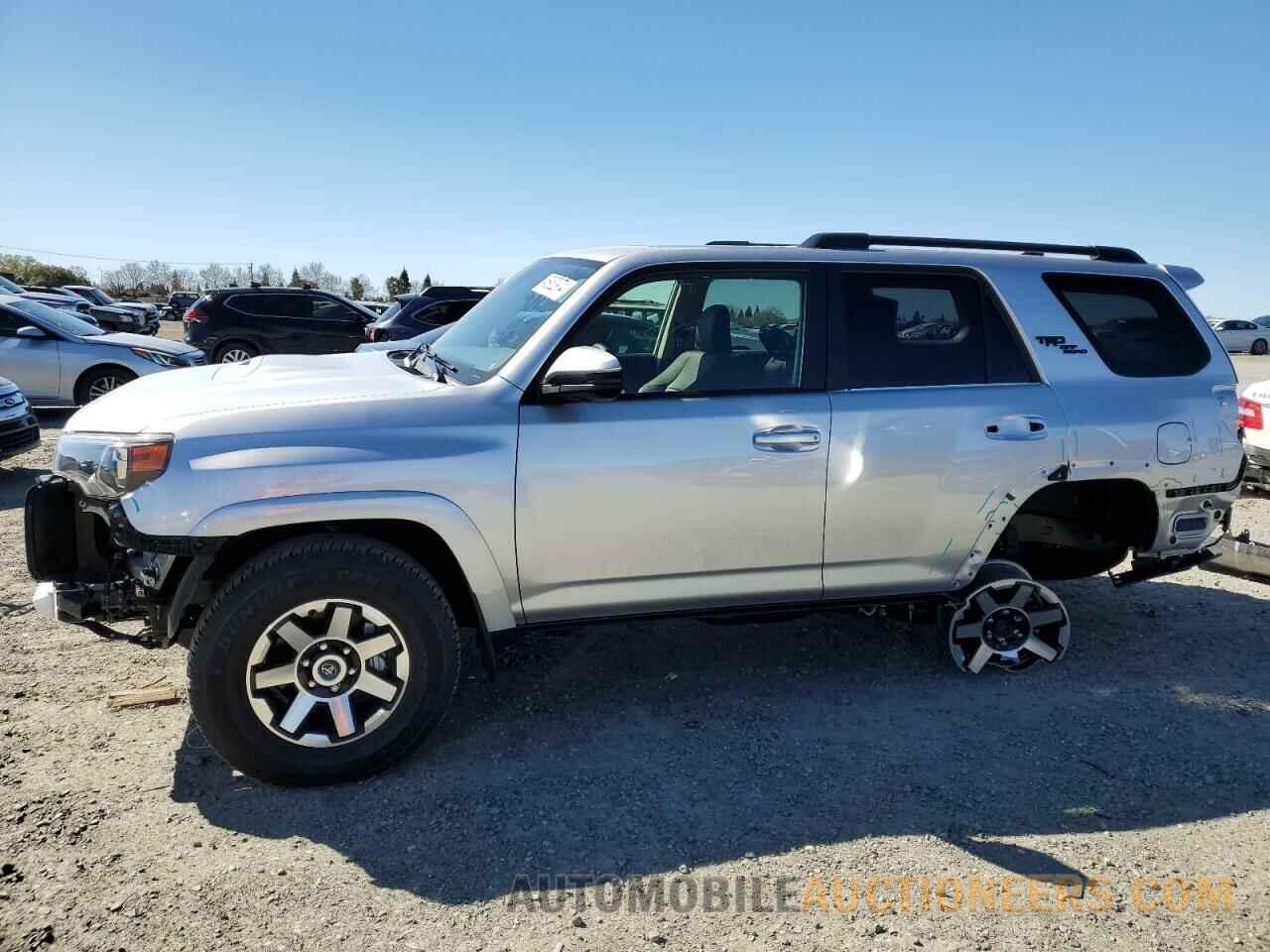 JTERU5JR7P6154360 TOYOTA 4RUNNER SE 2023