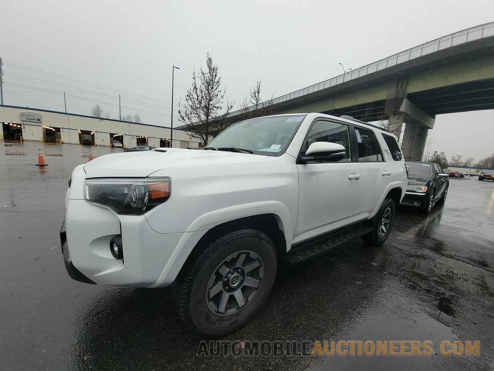 JTERU5JR9P6114331 Toyota 4Runner 2023