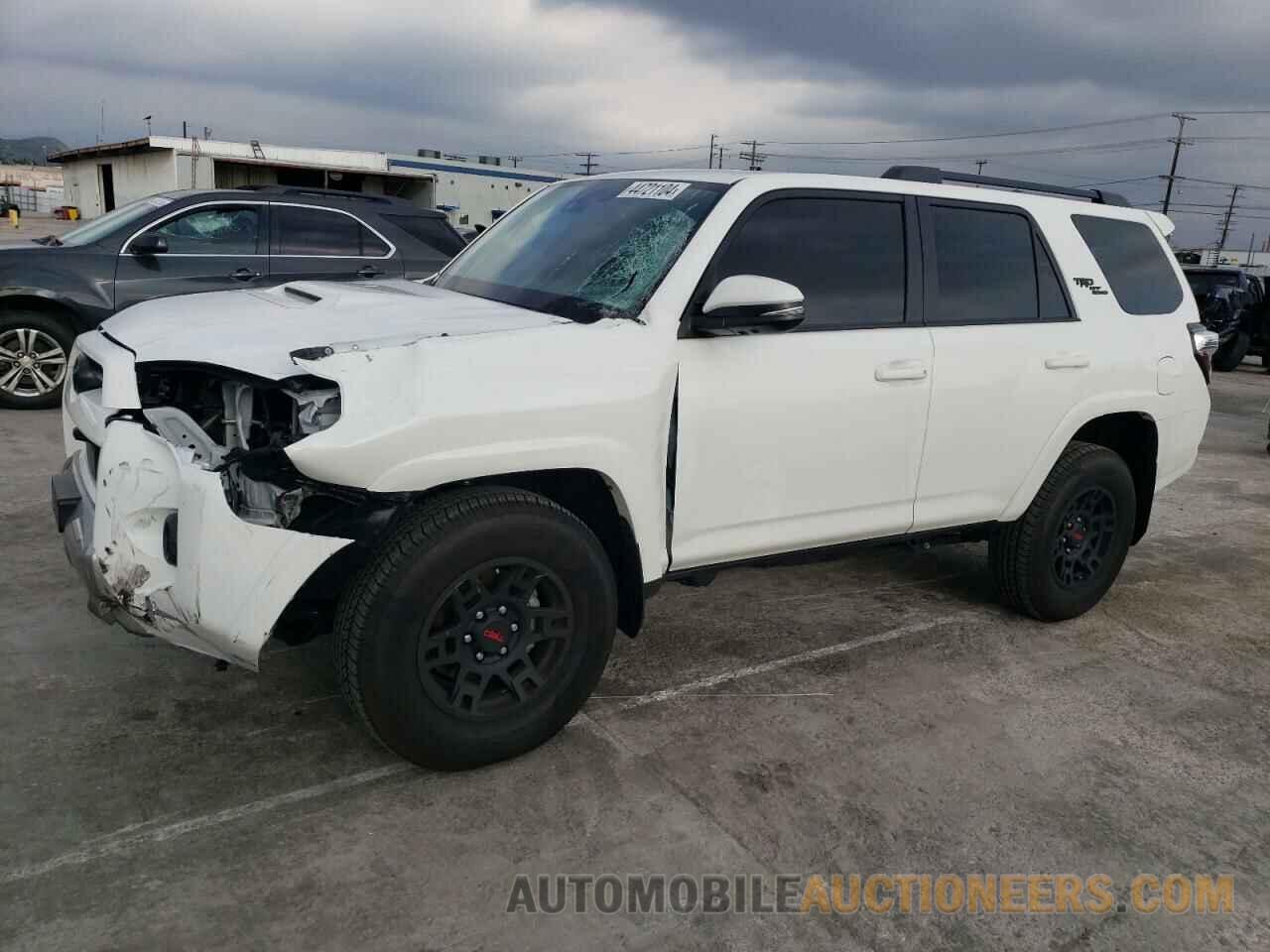 JTERU5JR9P6207379 TOYOTA 4RUNNER SE 2023