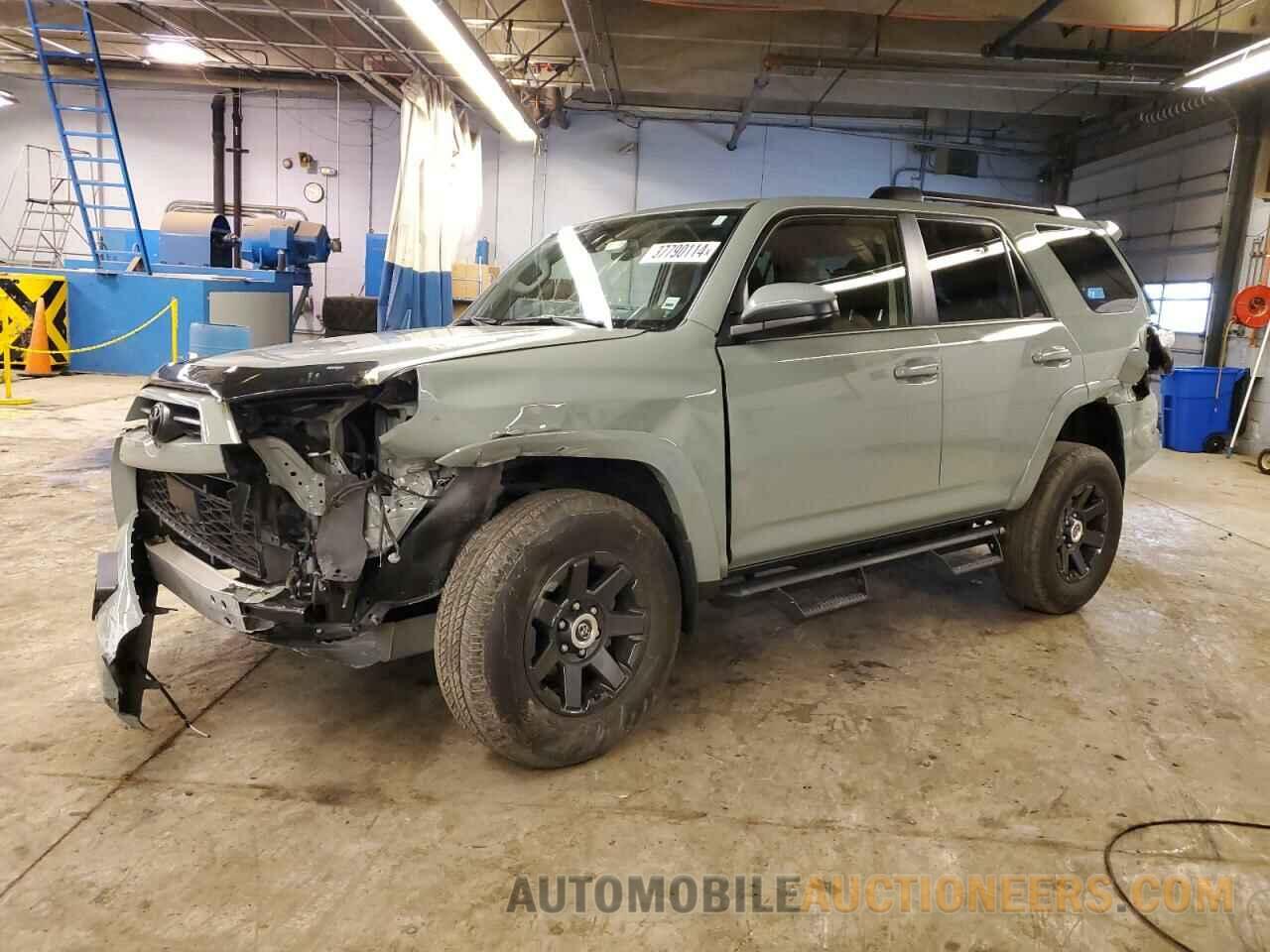 JTETU5JR5N6053174 TOYOTA 4RUNNER 2022