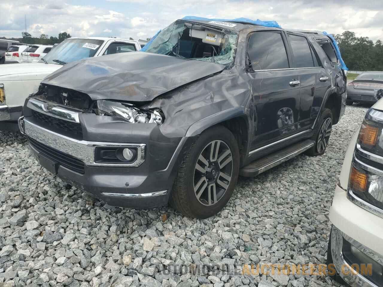 JTEZU5JR0J5180215 TOYOTA 4RUNNER 2018