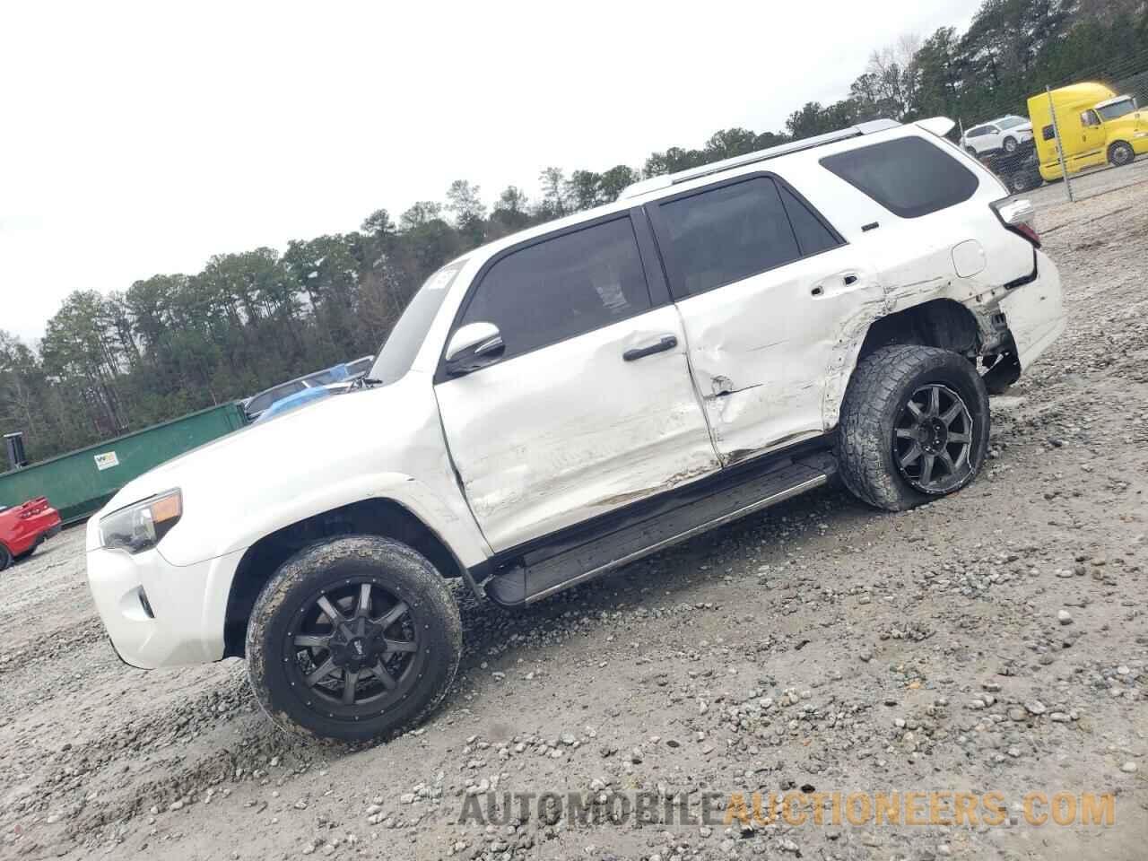 JTEZU5JR2J5167823 TOYOTA 4RUNNER 2018