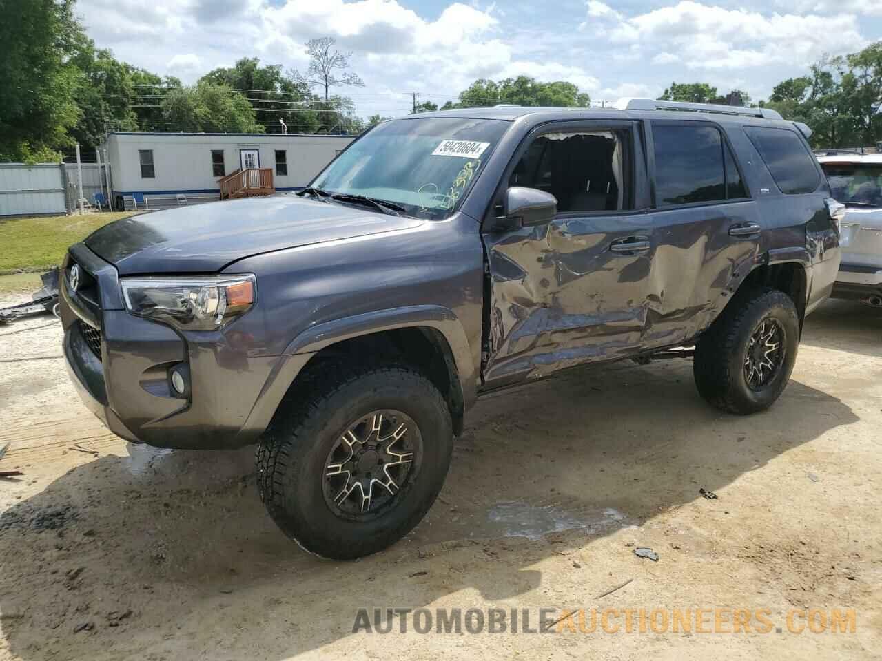 JTEZU5JR8J5183301 TOYOTA 4RUNNER 2018