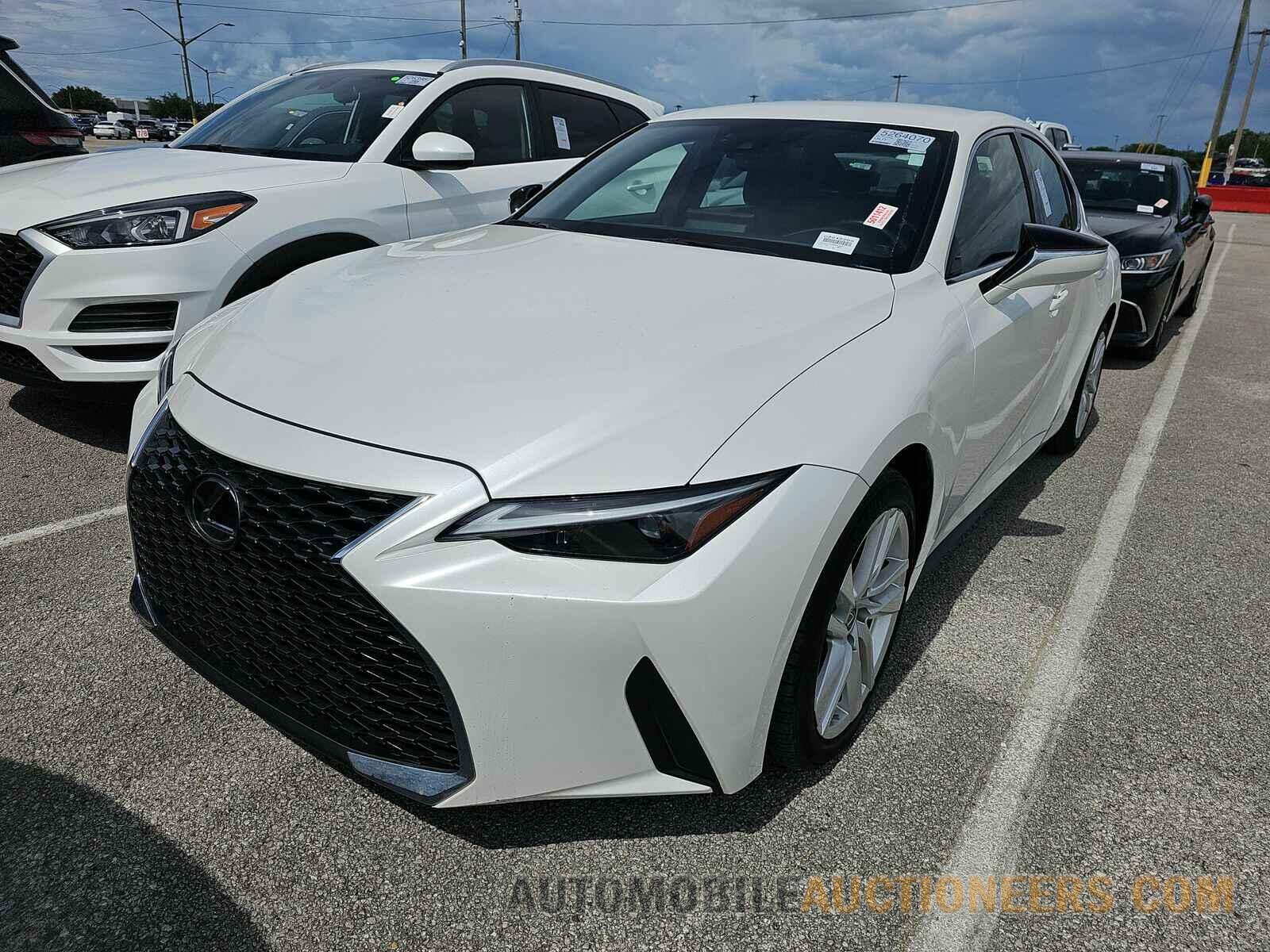 JTHA81F24M5043937 Lexus IS 2021