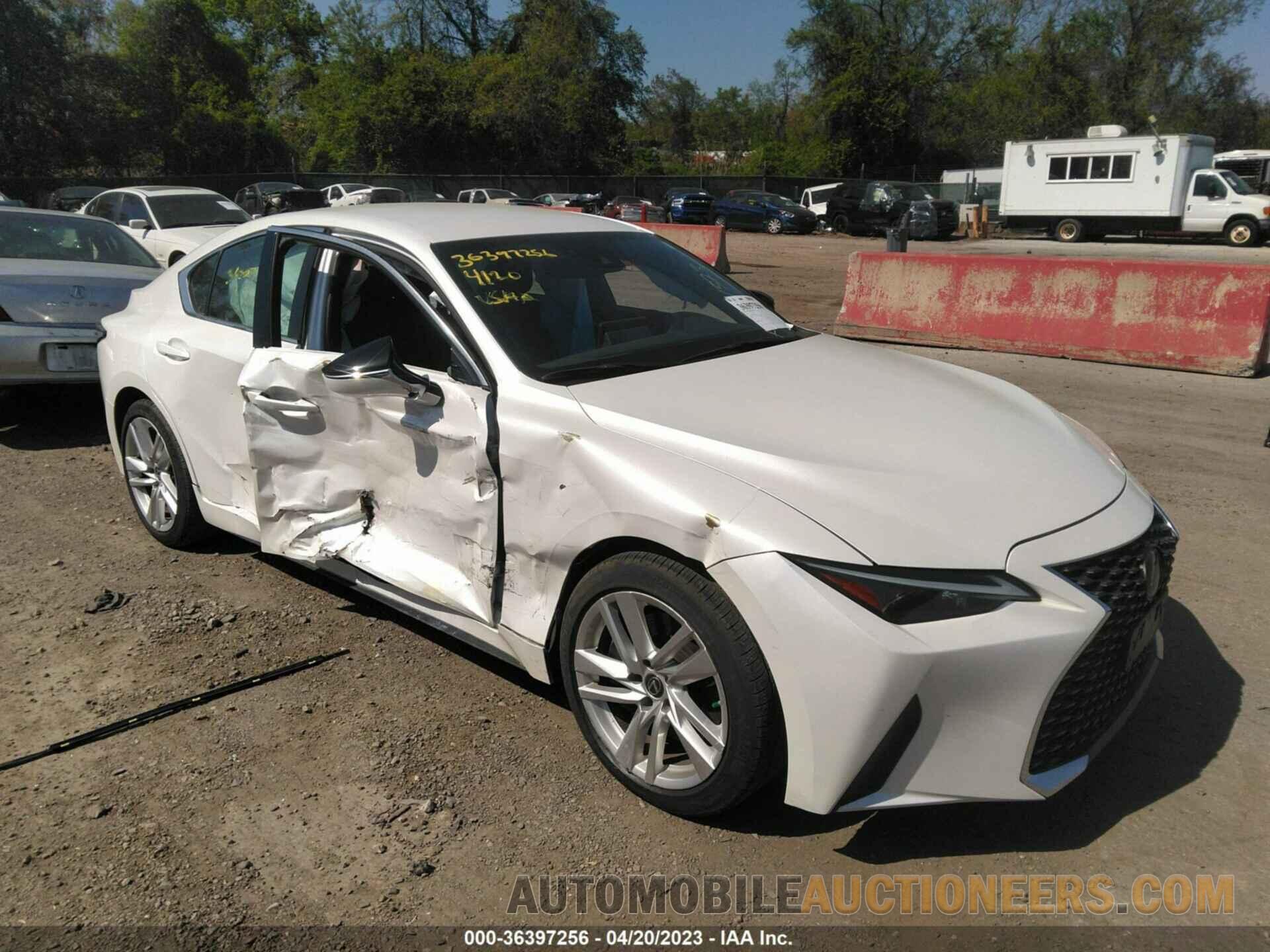 JTHA81F26M5043972 LEXUS IS 2021