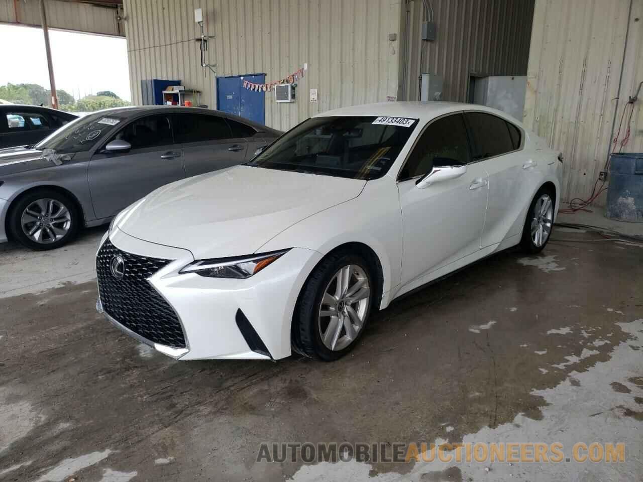 JTHAA1D22M5112082 LEXUS IS 2021