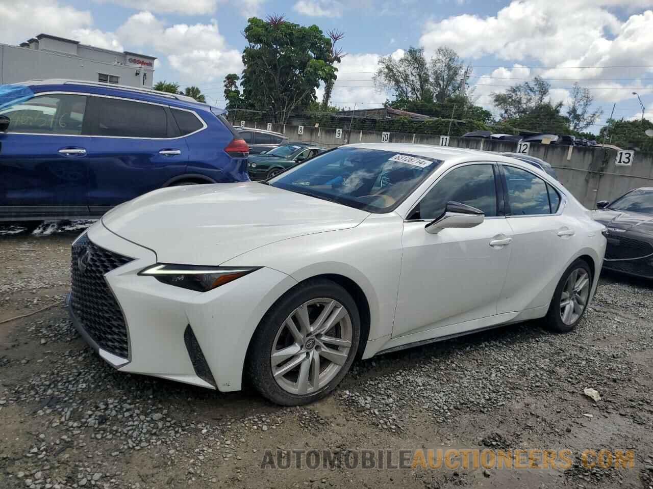 JTHAA1D22N5121656 LEXUS IS 2022