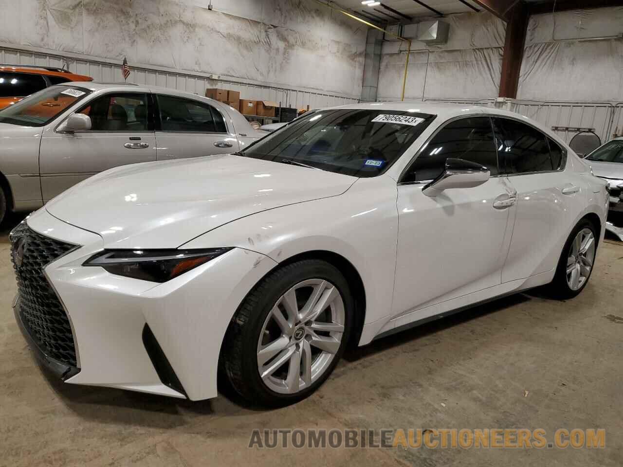 JTHAA1D29M5111687 LEXUS IS 2021