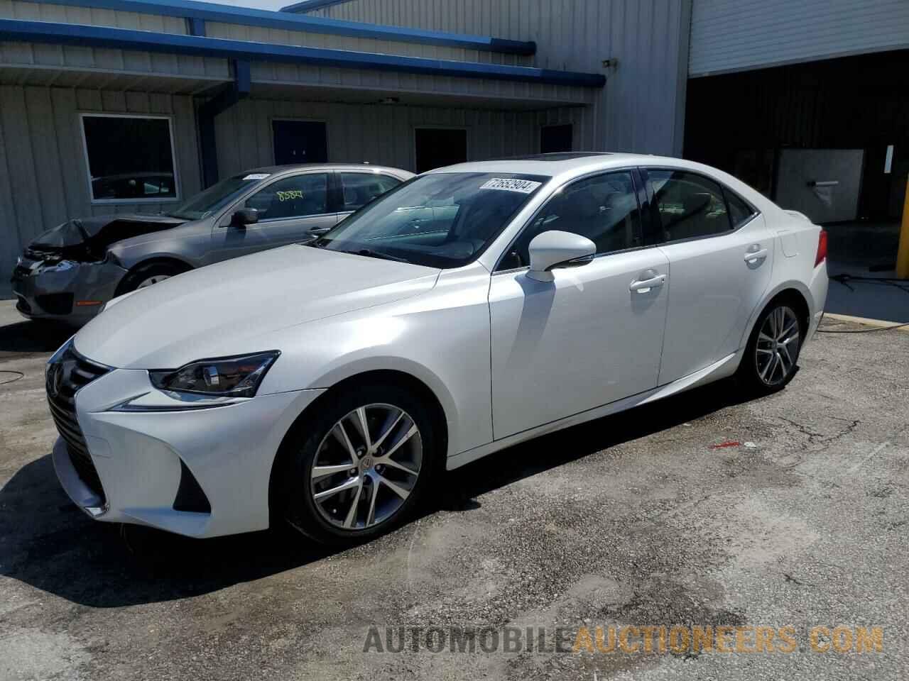 JTHAA1D2XL5107839 LEXUS IS 2020