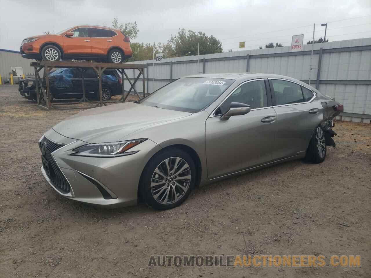 JTHB21B10K2023721 LEXUS ES300 2019