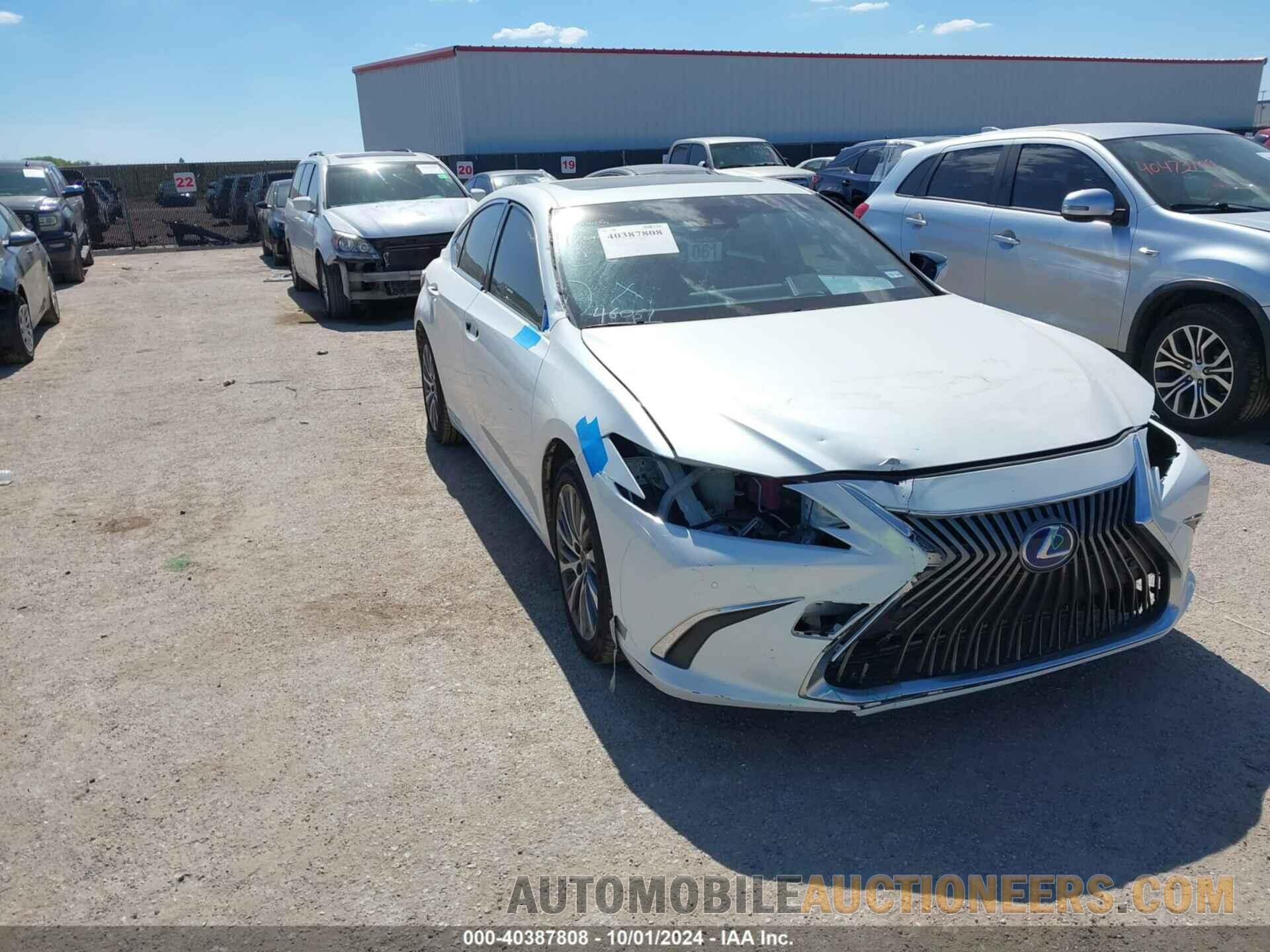 JTHB21B10K2041281 LEXUS ES 300H 2019