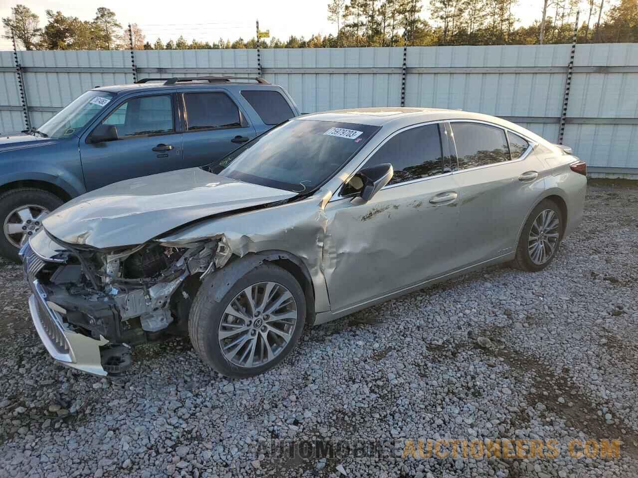 JTHB21B11K2034646 LEXUS ES300 2019