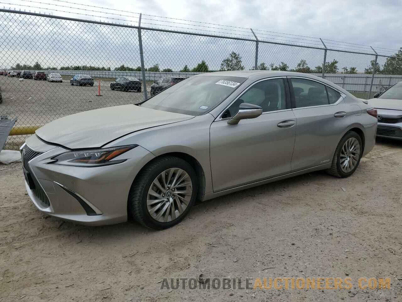 JTHB21B12K2017872 LEXUS ES300 2019