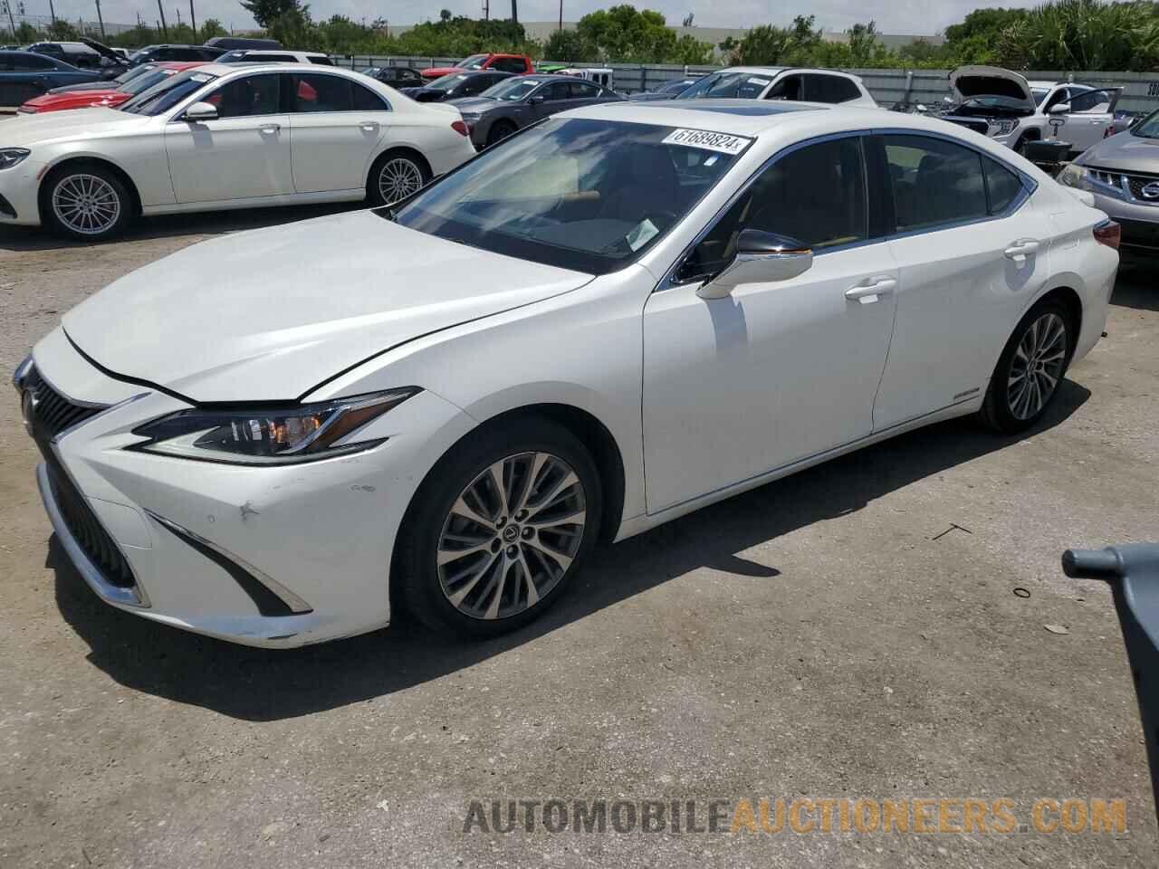 JTHB21B12K2021923 LEXUS ES300 2019