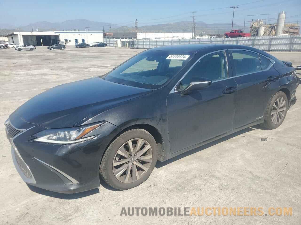 JTHB21B12K2022764 LEXUS ES300 2019