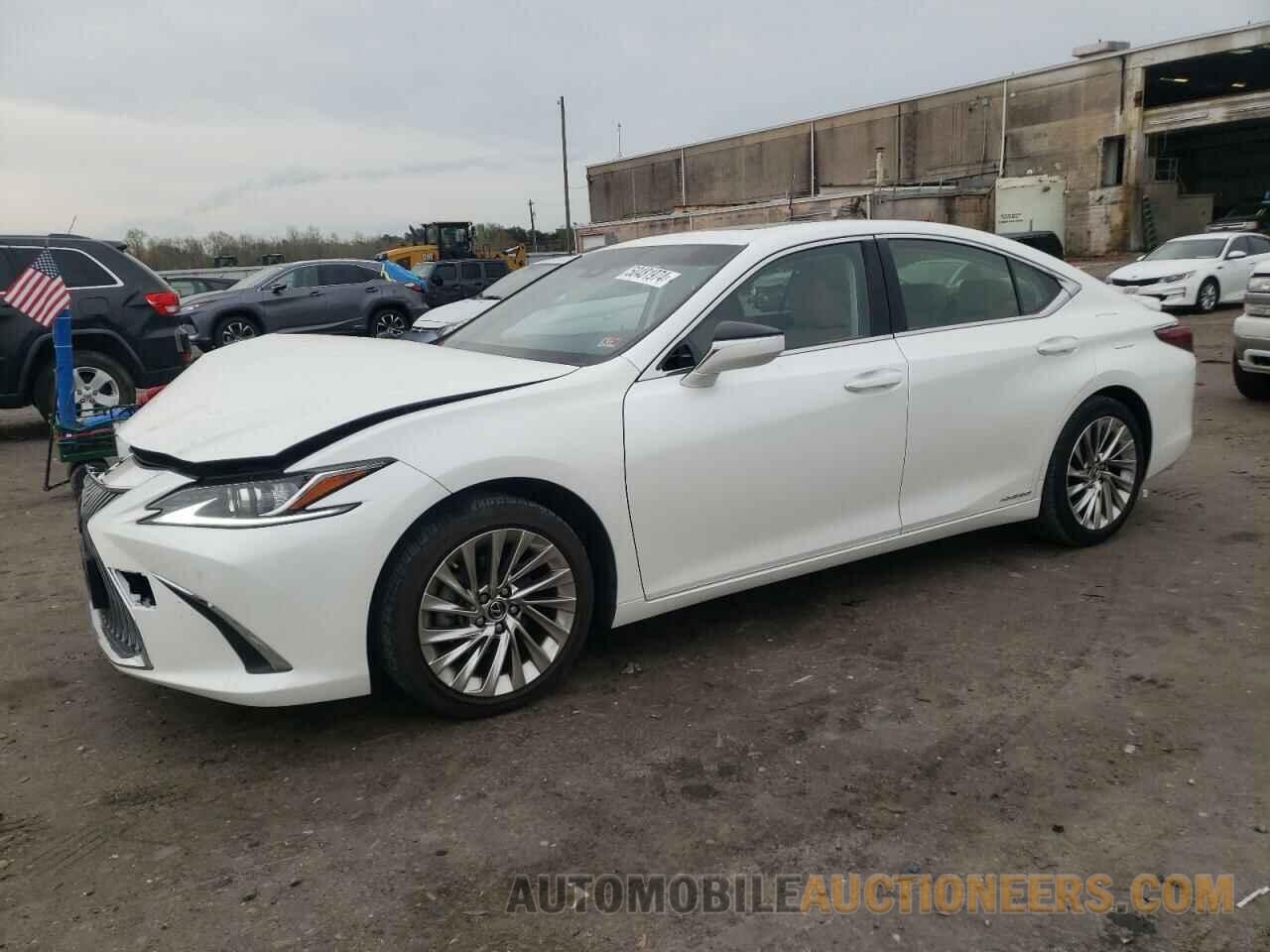 JTHB21B14K2025634 LEXUS ES300 2019