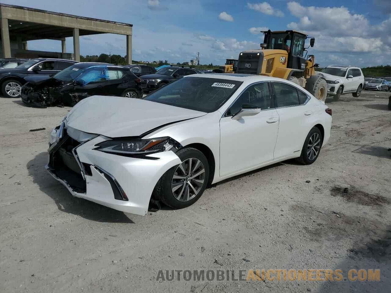 JTHB21B15K2016912 LEXUS ES300 2019