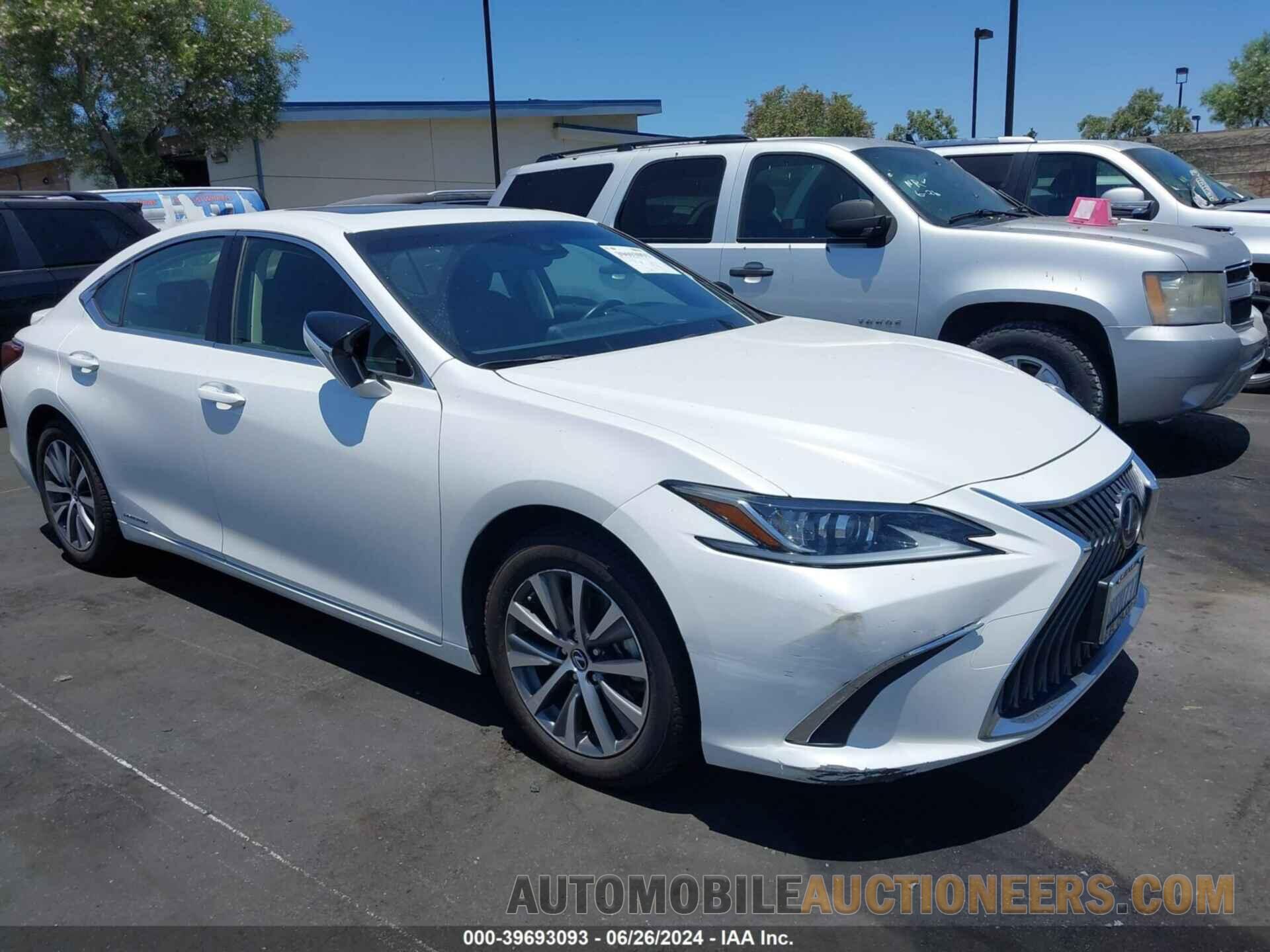 JTHB21B15K2024363 LEXUS ES 300H 2019