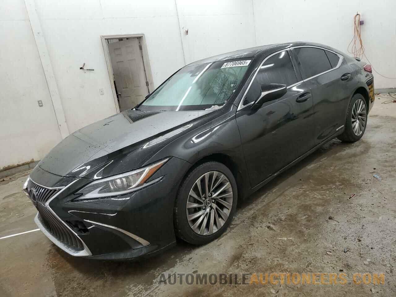 JTHB21B16K2003411 LEXUS ES300 2019