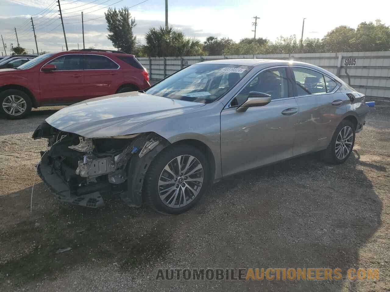 JTHB21B16K2023268 LEXUS ES300 2019