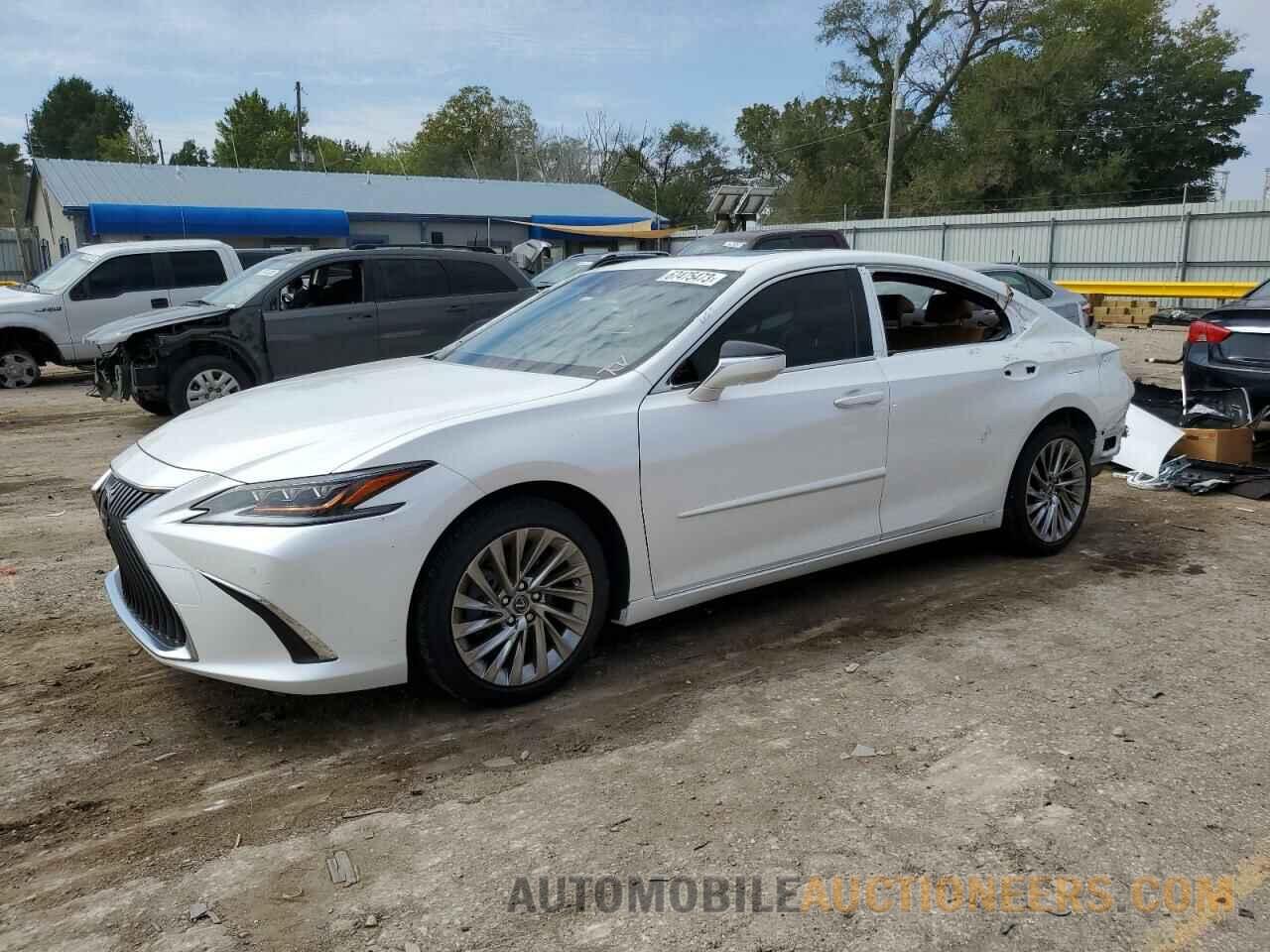 JTHB21B17K2009508 LEXUS ES300 2019