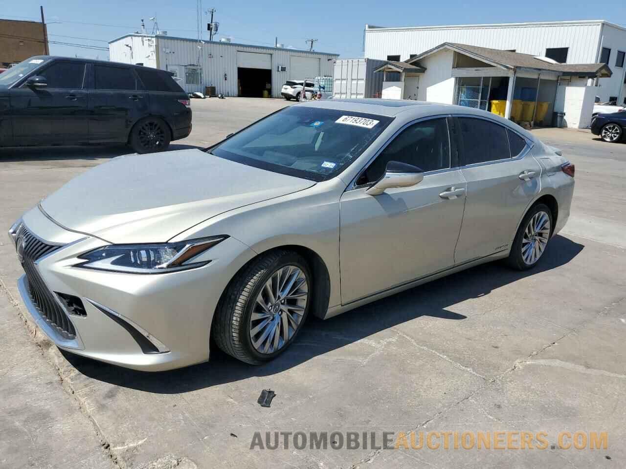 JTHB21B17K2034568 LEXUS ES300 2019