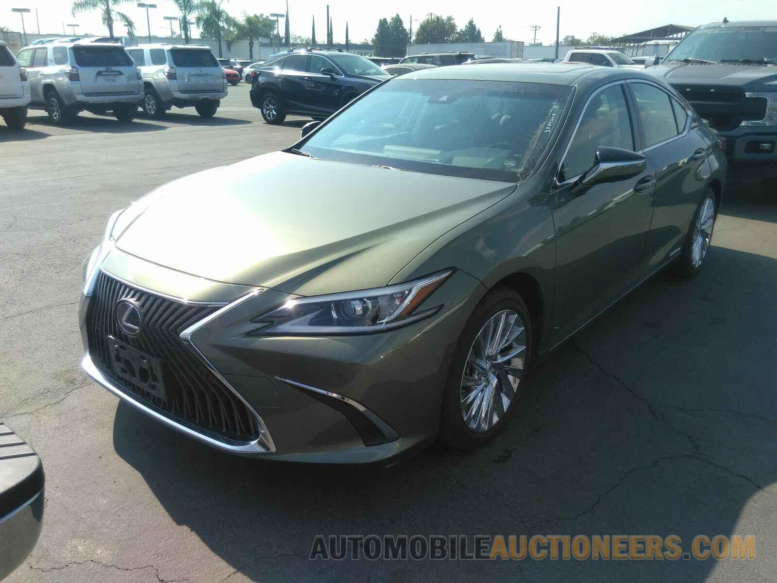 JTHB21B17K2038040 Lexus ES ES 3 2019