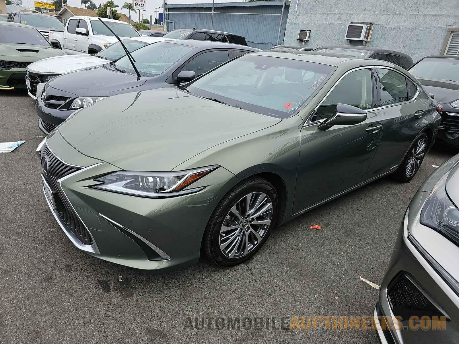 JTHB21B17K2038782 Lexus ES 2019