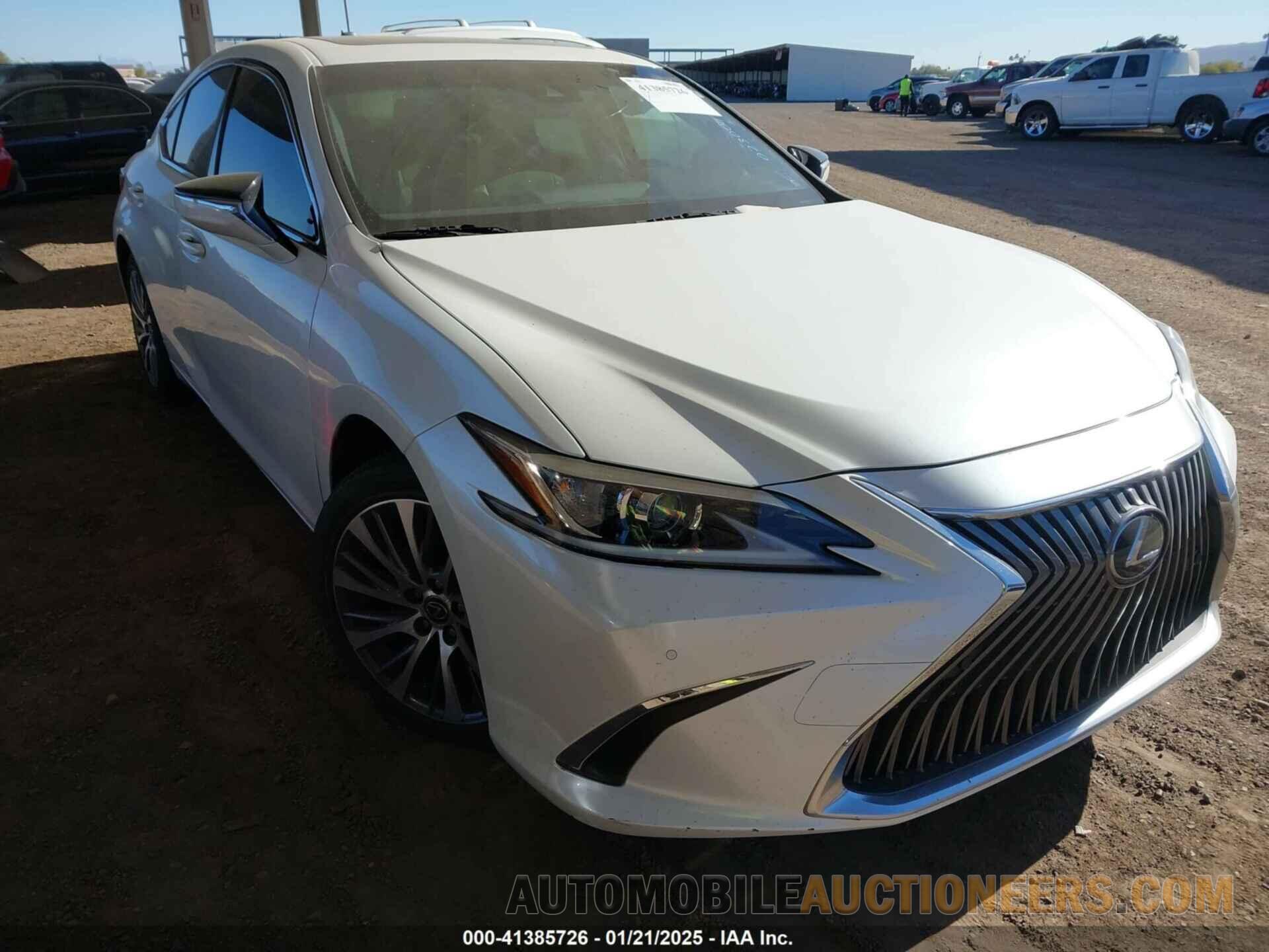 JTHB21B18K2023000 LEXUS ES 300H 2019