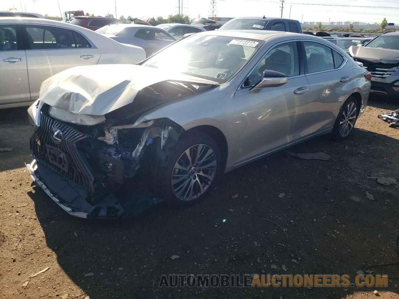 JTHB21B18K2042565 LEXUS ES300 2019