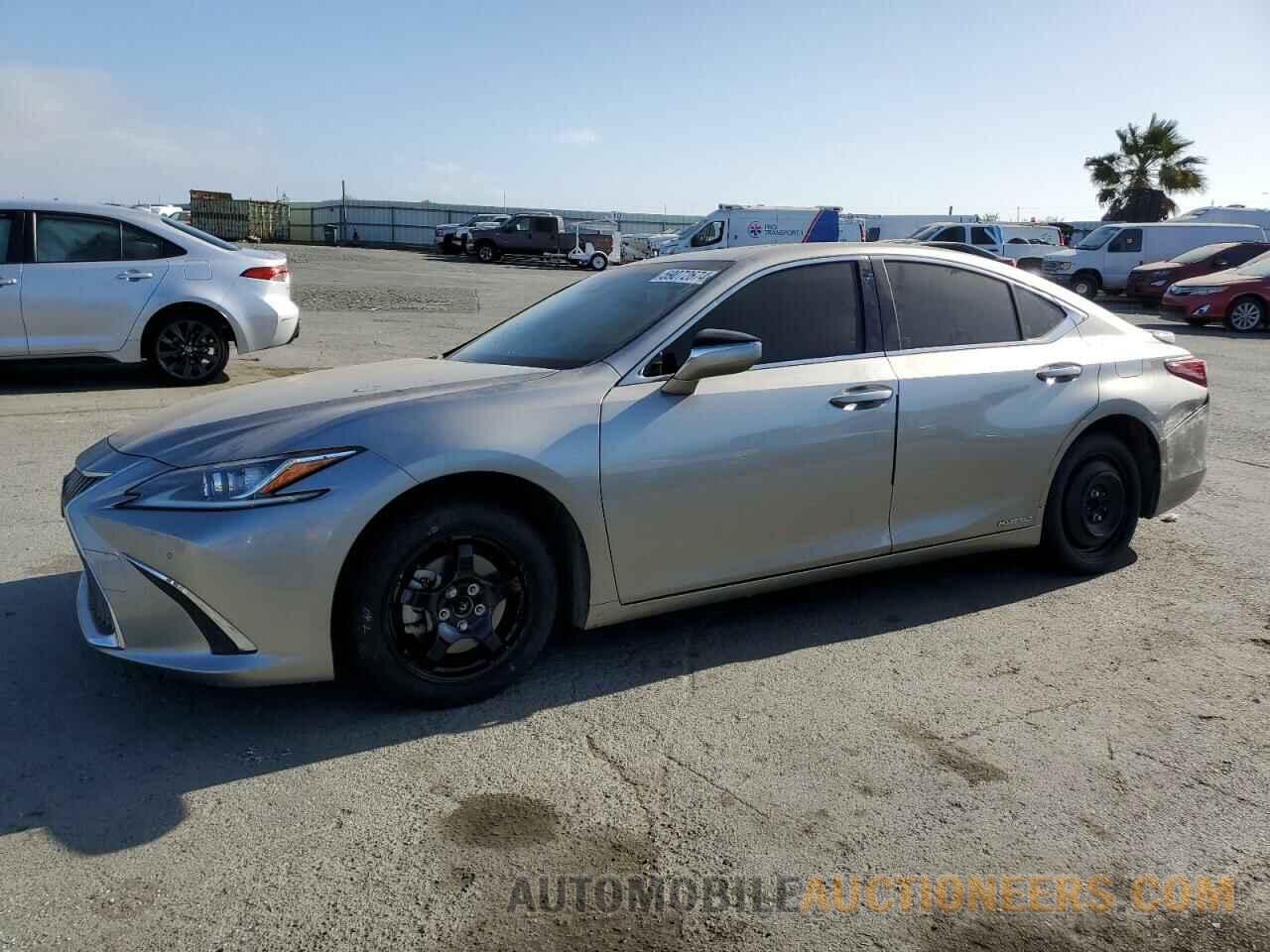 JTHB21B19K2011325 LEXUS ES300 2019