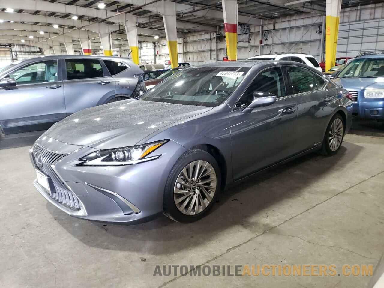 JTHB21B19K2036385 LEXUS ES300 2019