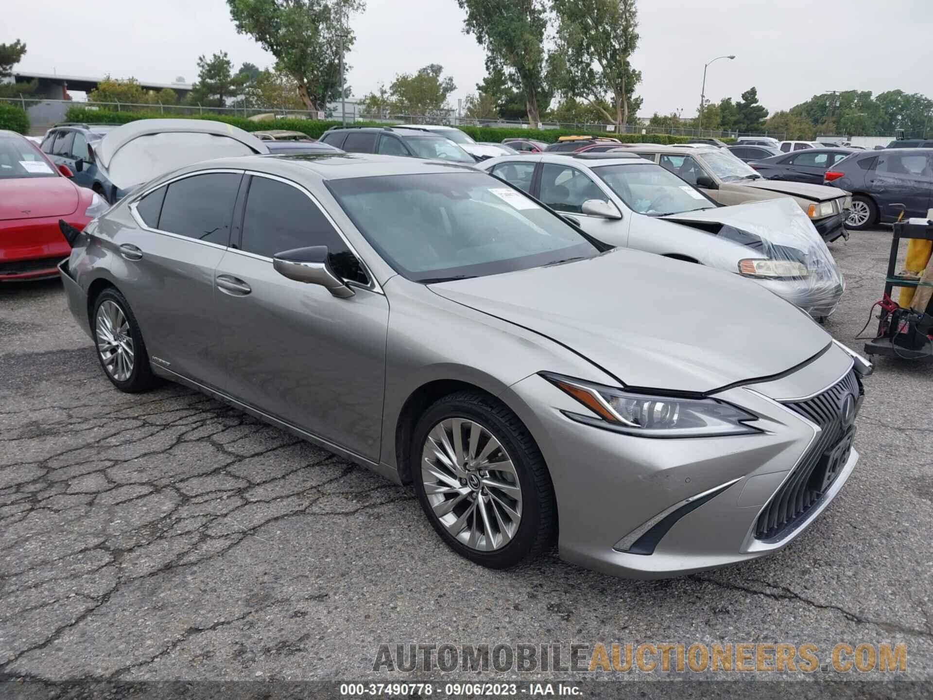 JTHB21B1XK2028084 LEXUS ES 2019