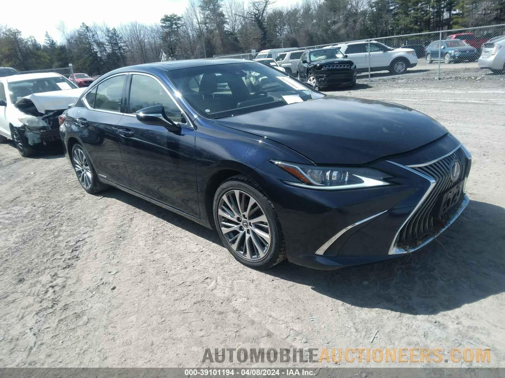 JTHB21B1XK2031065 LEXUS ES 300H 2019