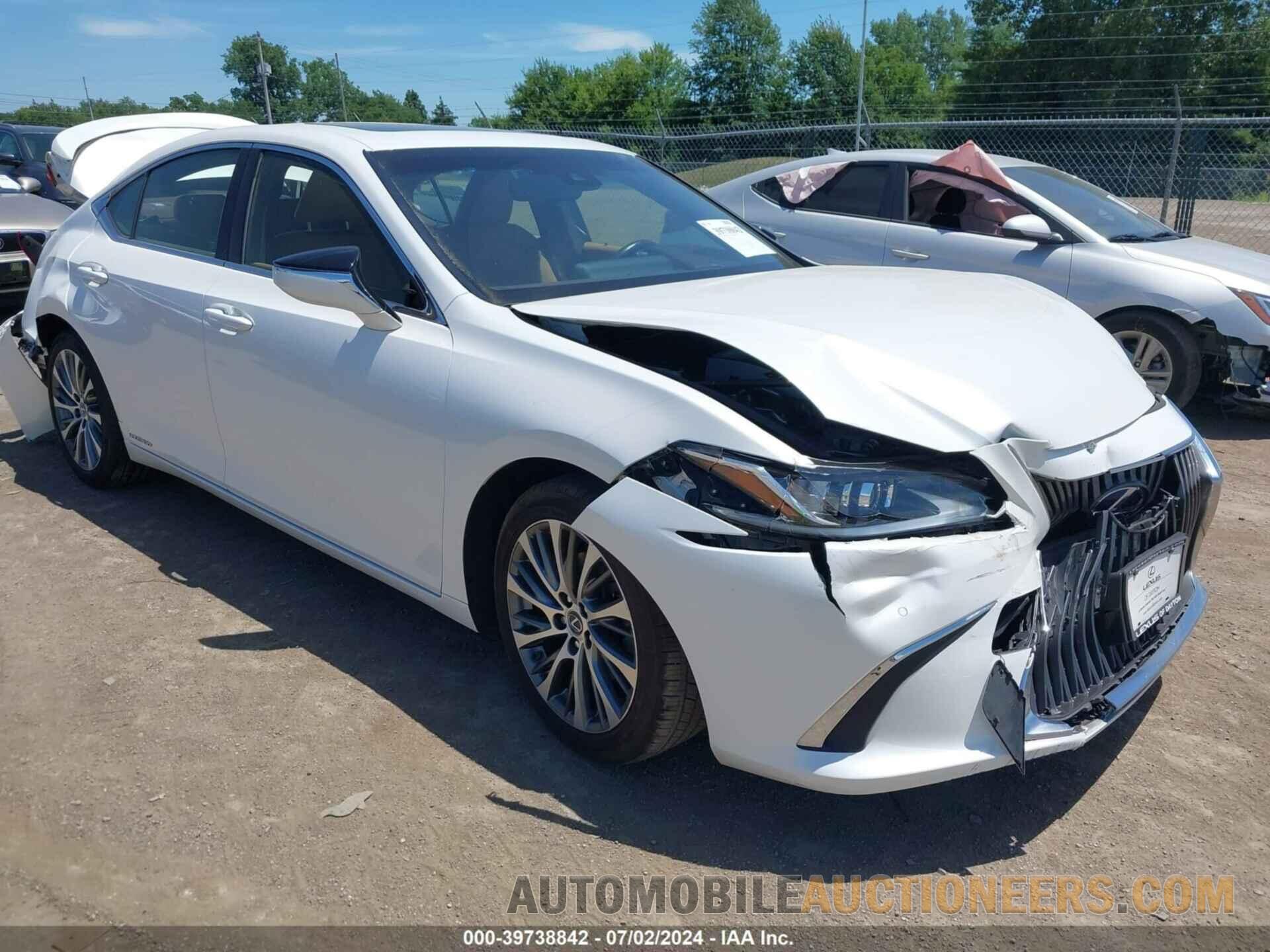 JTHB21B1XK2045130 LEXUS ES 300H 2019