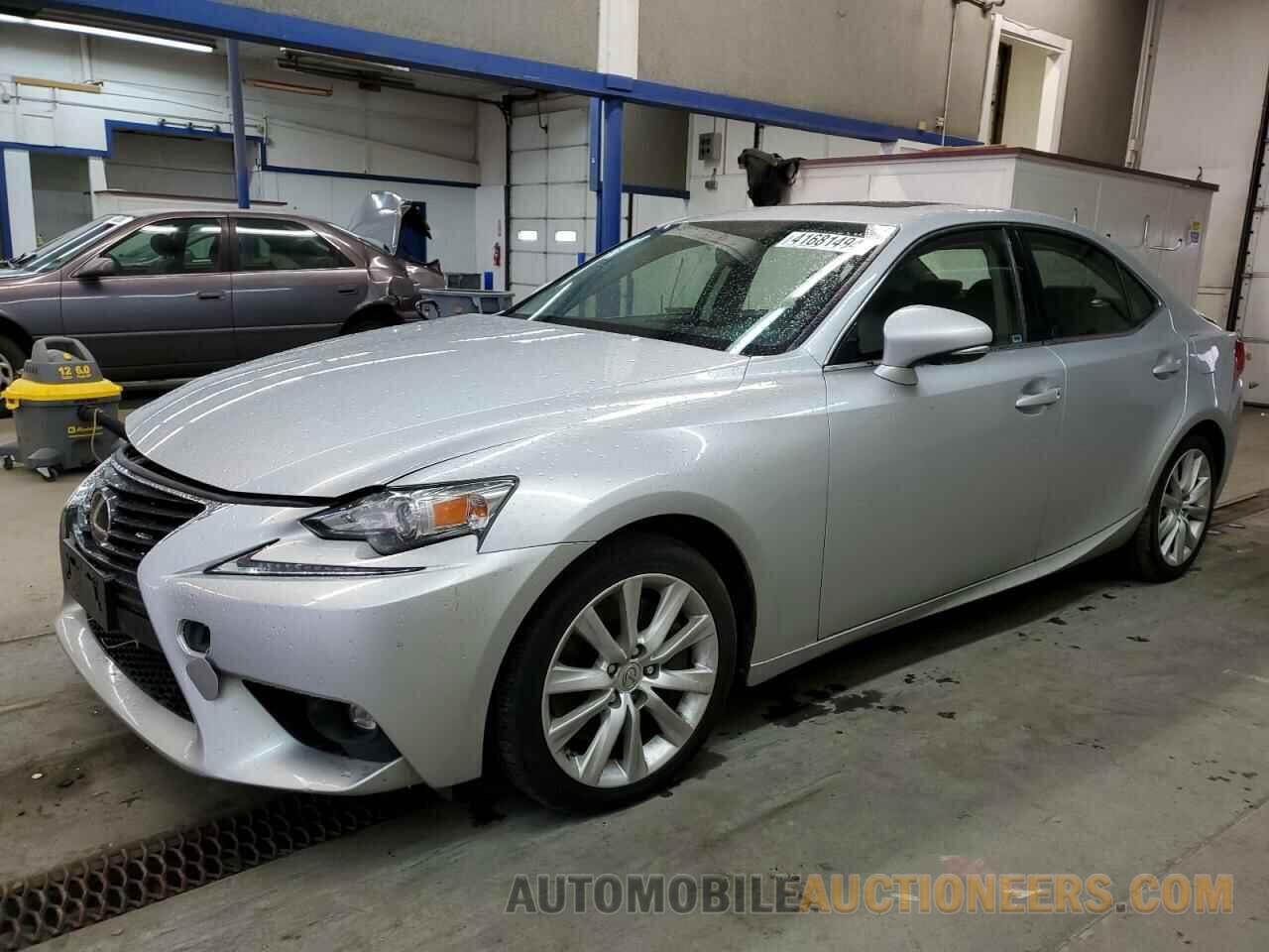 JTHBA1D20G5012684 LEXUS IS 2016