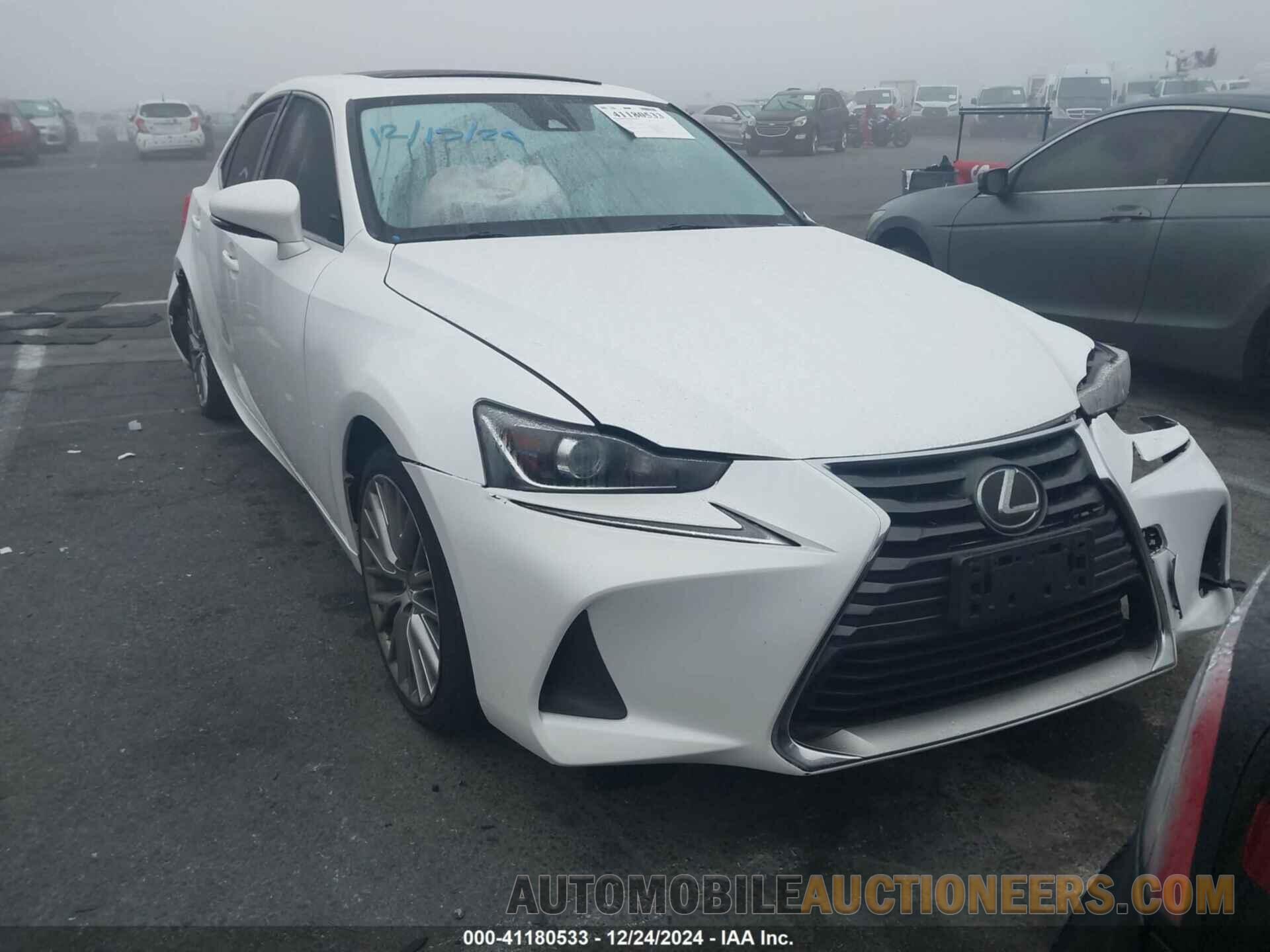 JTHBA1D20J5066297 LEXUS IS 300 2018