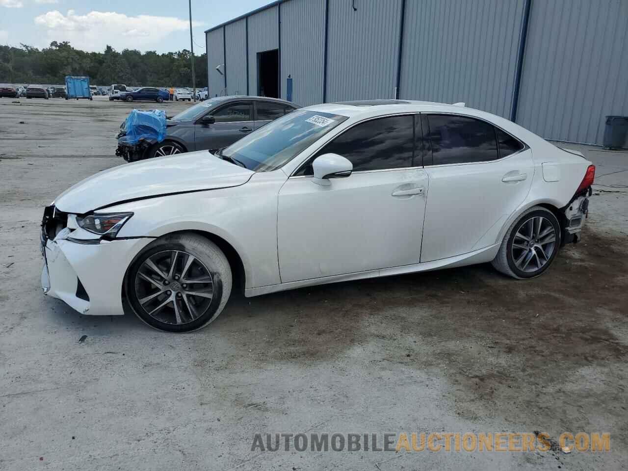 JTHBA1D20J5068356 LEXUS IS 2018