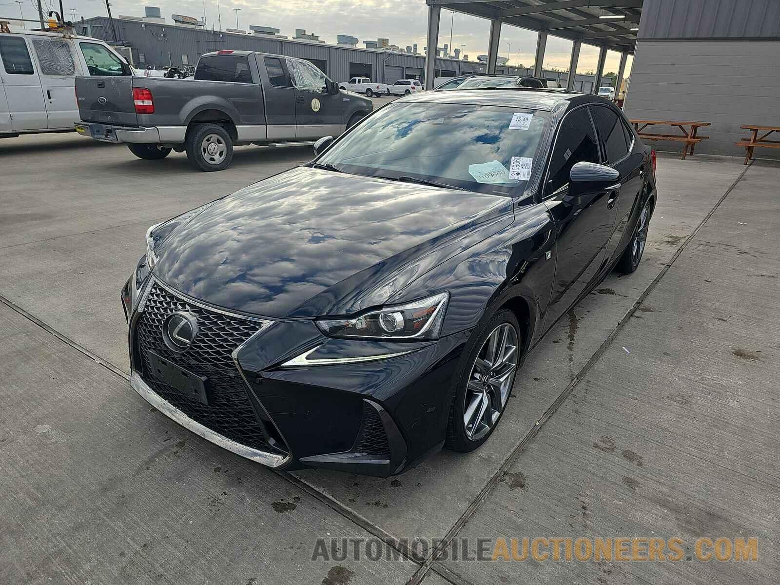 JTHBA1D20J5074951 Lexus IS 300 2018