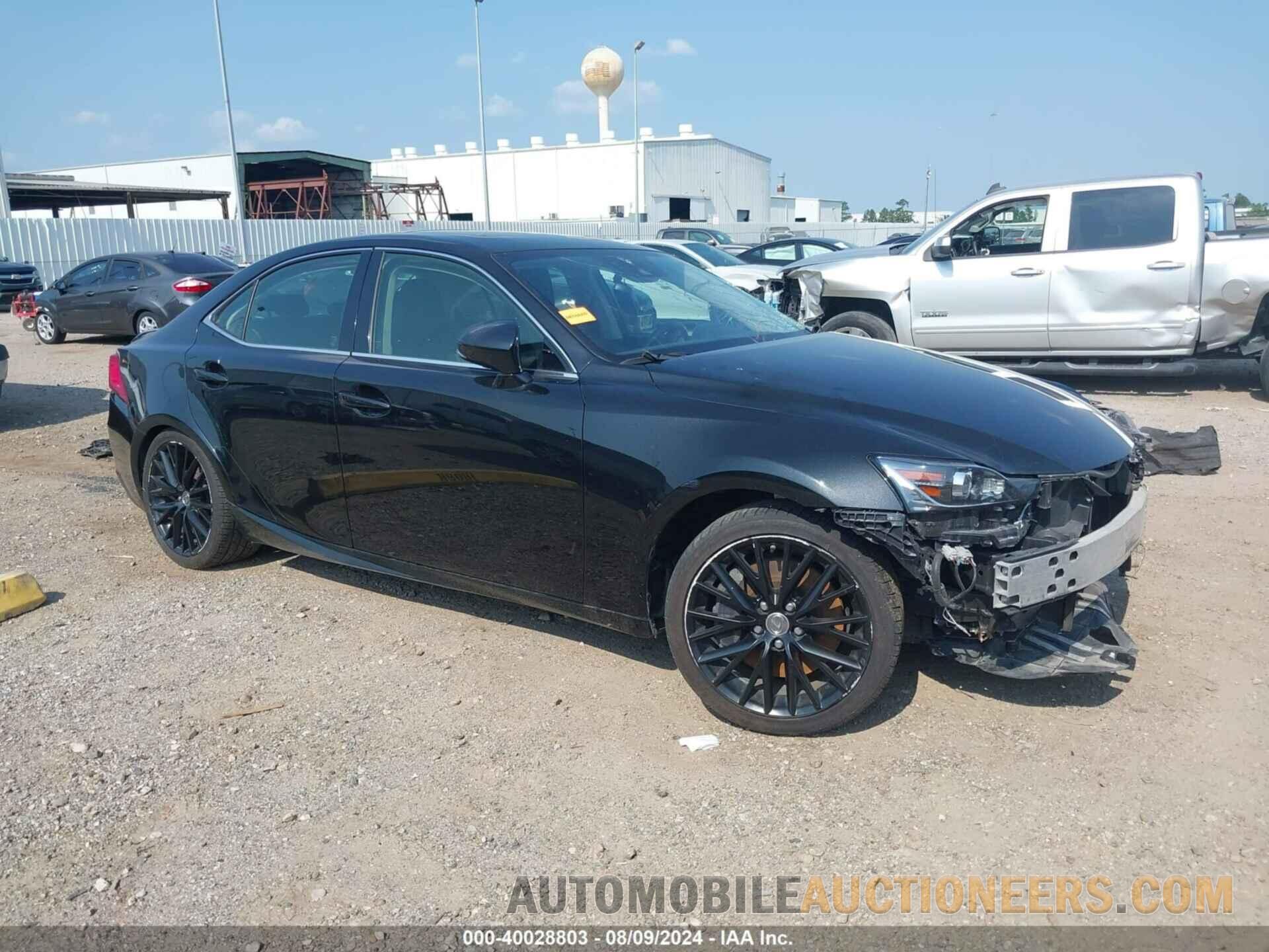 JTHBA1D20J5078627 LEXUS IS 300 2018