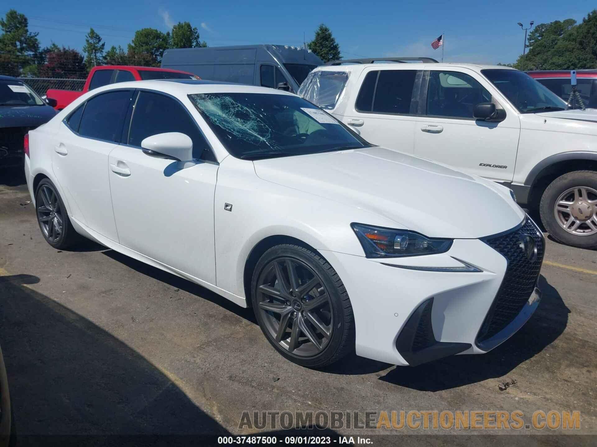 JTHBA1D20J5082578 LEXUS IS 2018