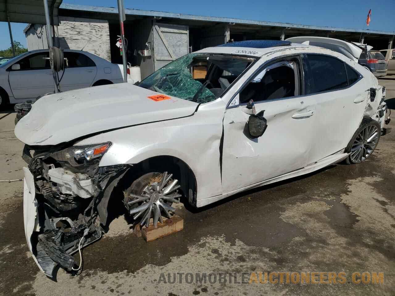 JTHBA1D21G5015710 LEXUS IS 2016