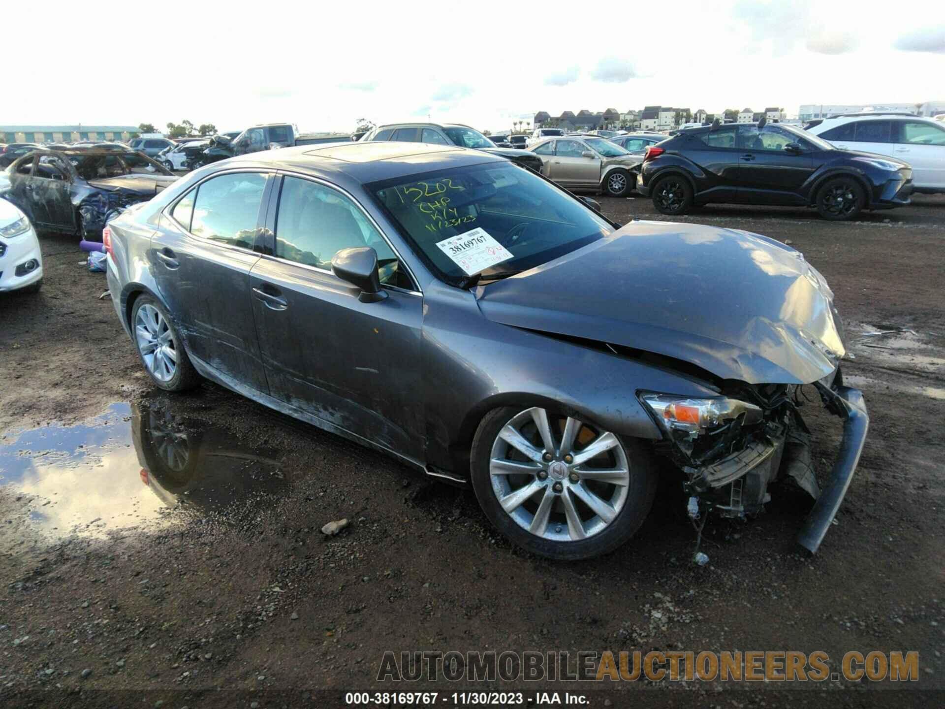 JTHBA1D21G5034855 LEXUS IS 2016