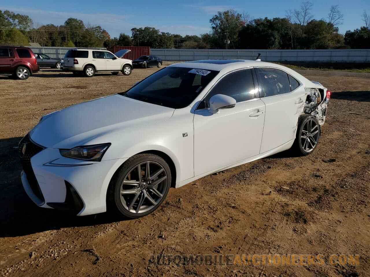 JTHBA1D21H5042150 LEXUS IS 2017