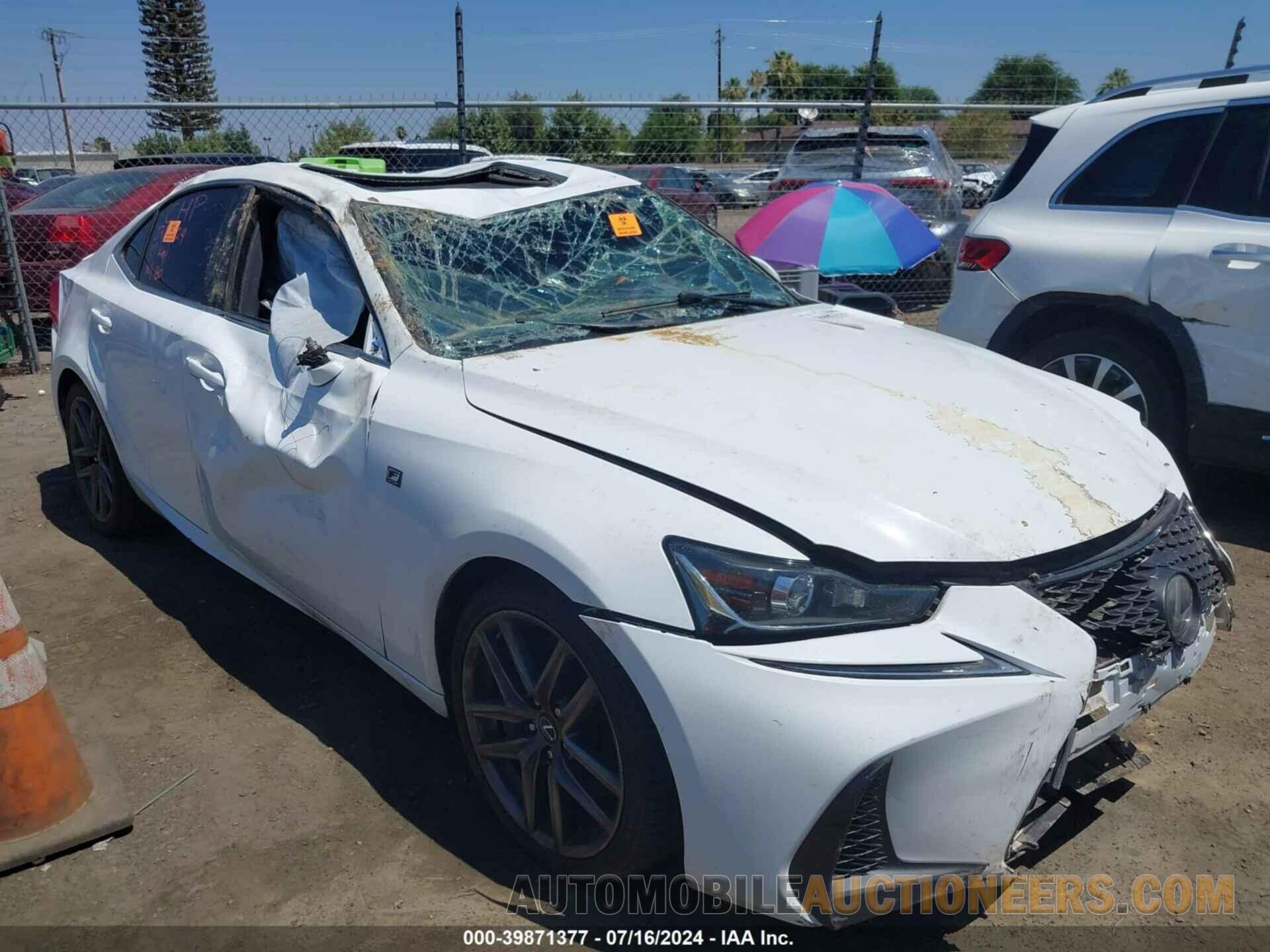 JTHBA1D21H5051799 LEXUS IS 2017