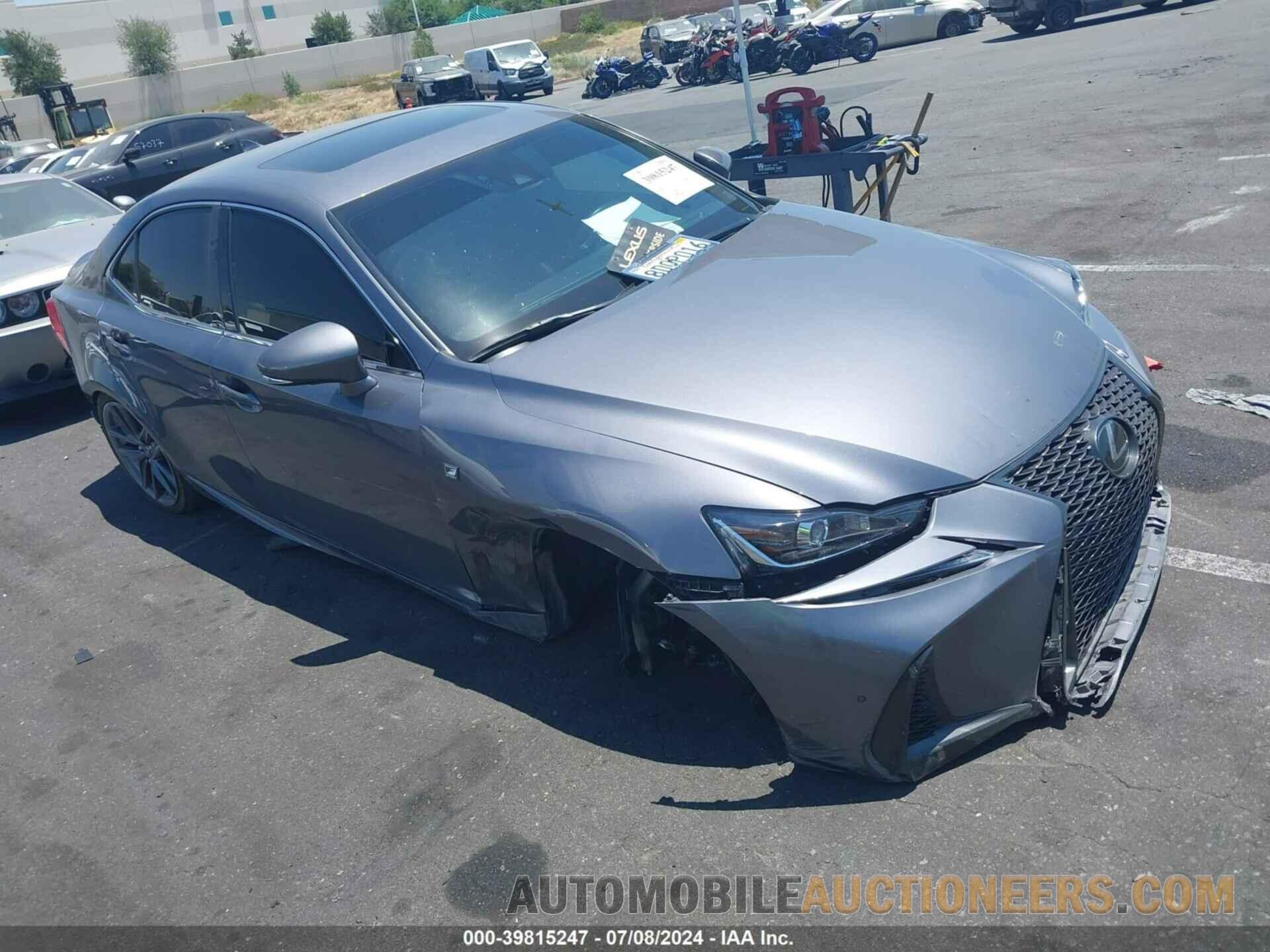 JTHBA1D21J5070746 LEXUS IS 300 2018