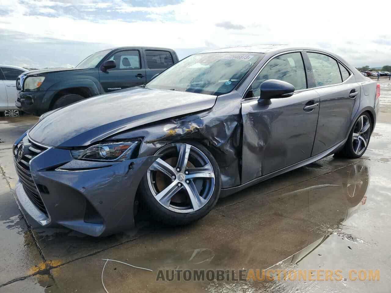 JTHBA1D22H5049060 LEXUS IS 2017