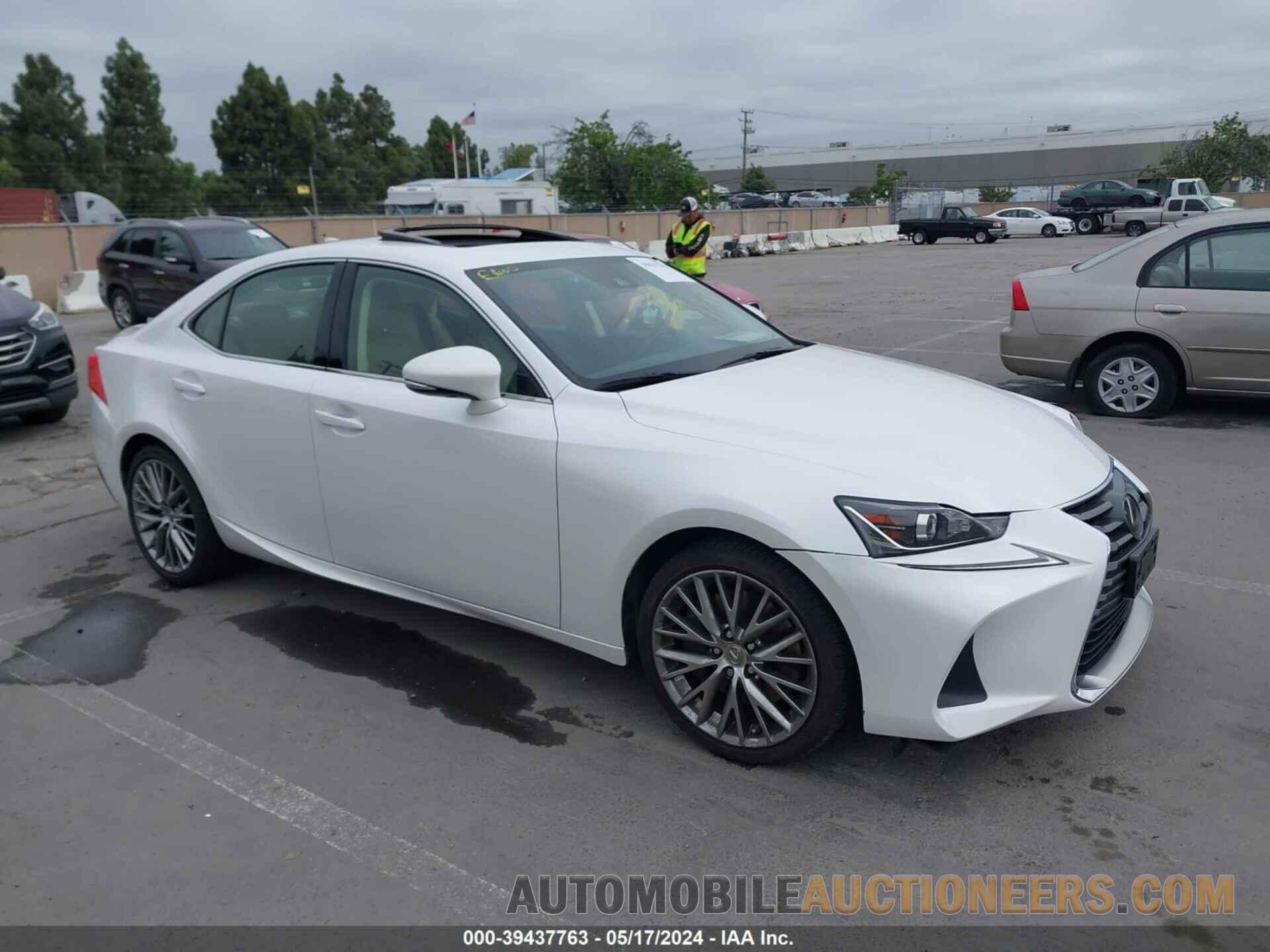 JTHBA1D22H5058275 LEXUS IS 2017