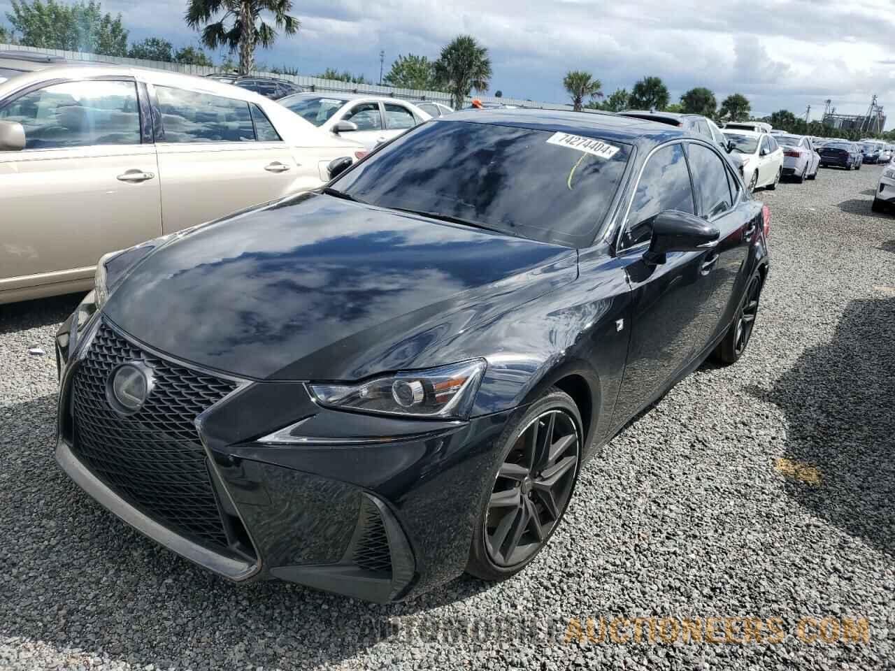 JTHBA1D22J5070187 LEXUS IS 2018