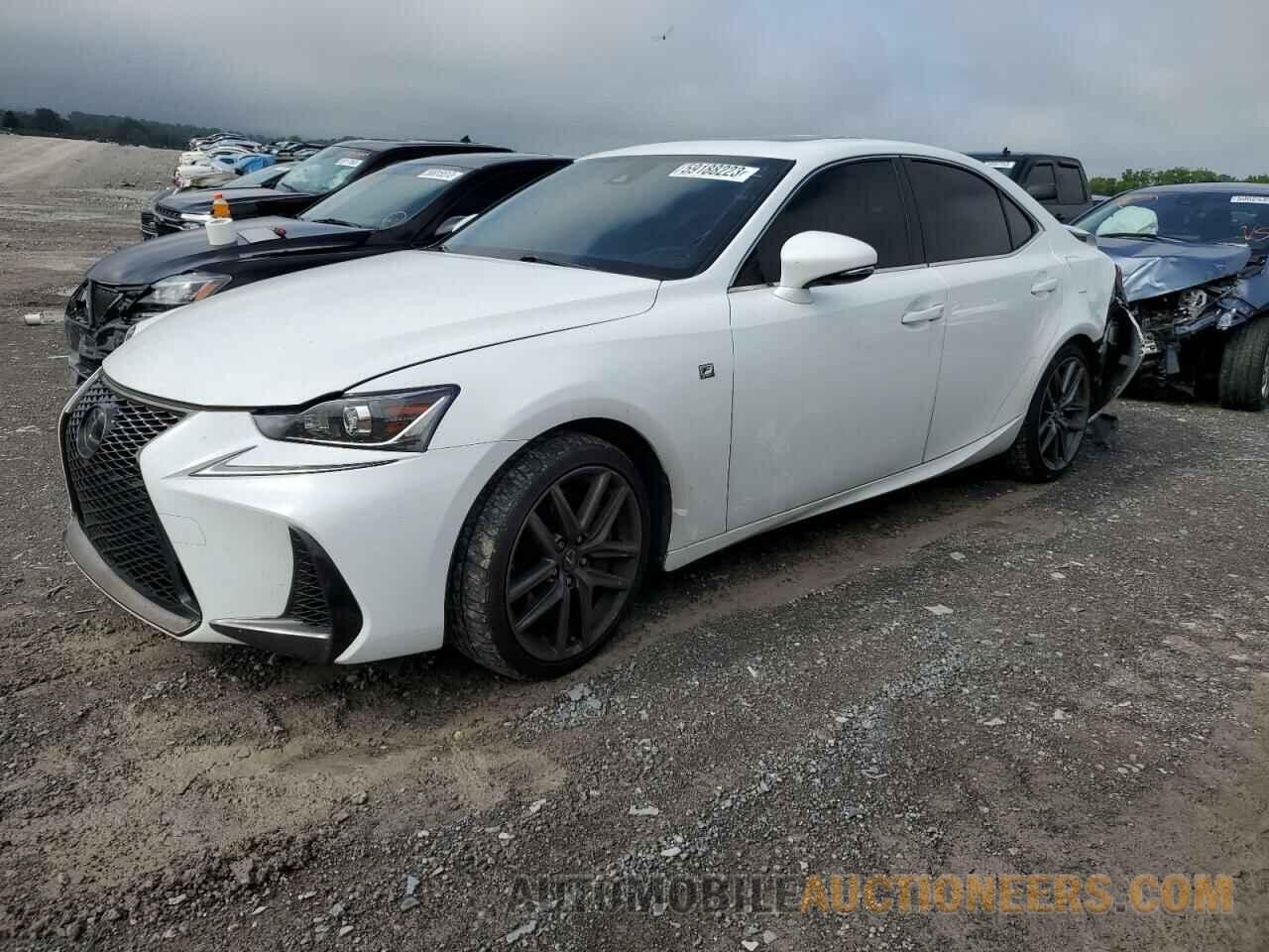 JTHBA1D22J5075972 LEXUS IS 2018